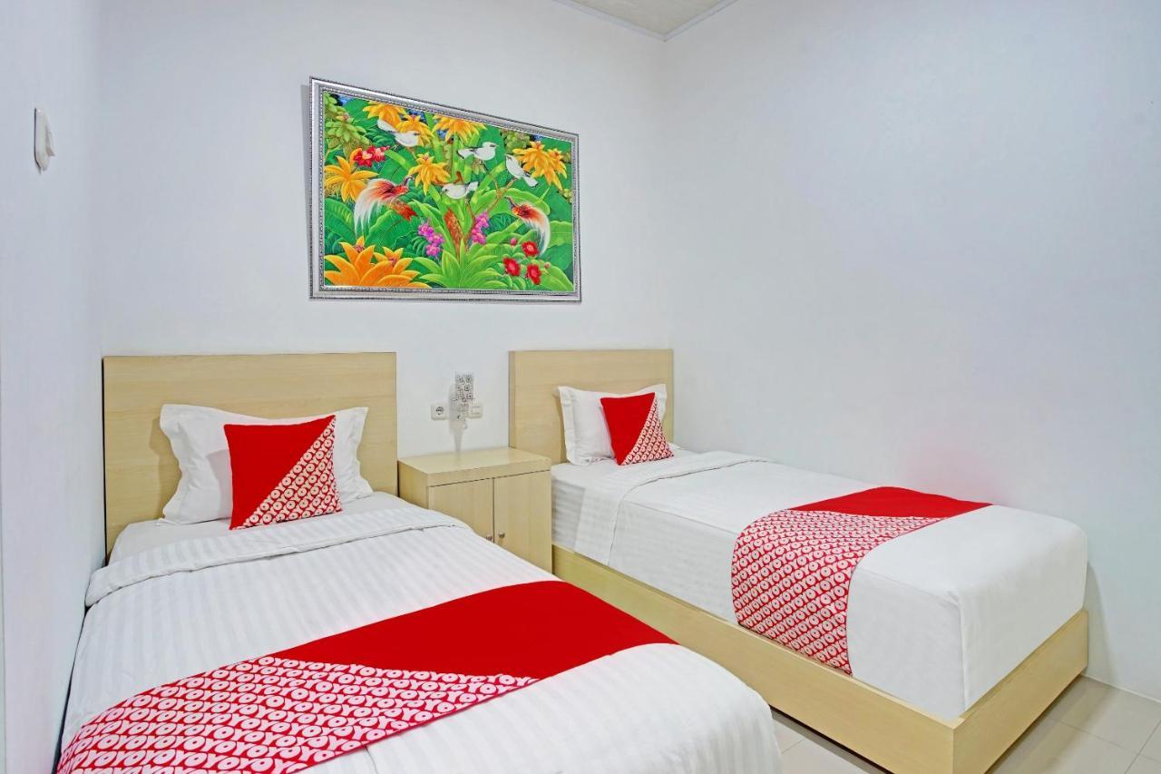 Oyo 90404 Pringombo Homestay 2 Syariah バンダールランプン エクステリア 写真